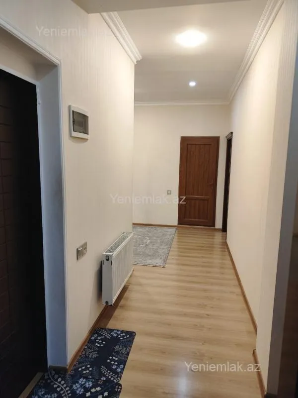 Satılır 2 otaqlı yeni tikili 103 m²