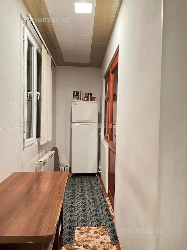 Satılır 3 otaqlı köhnə tikili 66 m²