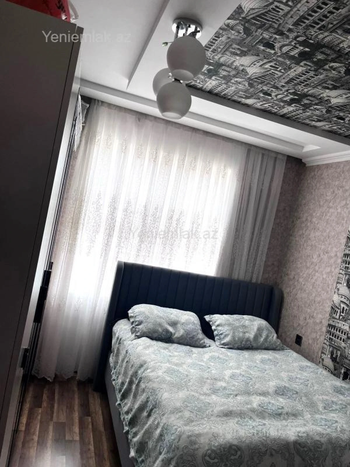 Satılır 2 otaqlı köhnə tikili 60 m²