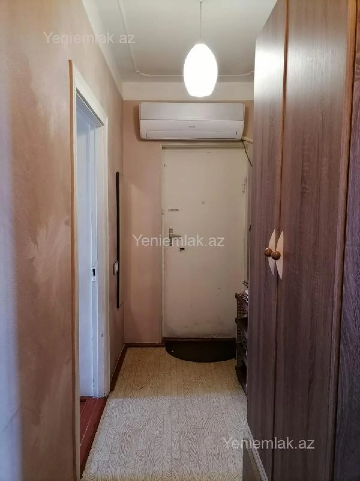 Satılır 3 otaqlı köhnə tikili 70 m²