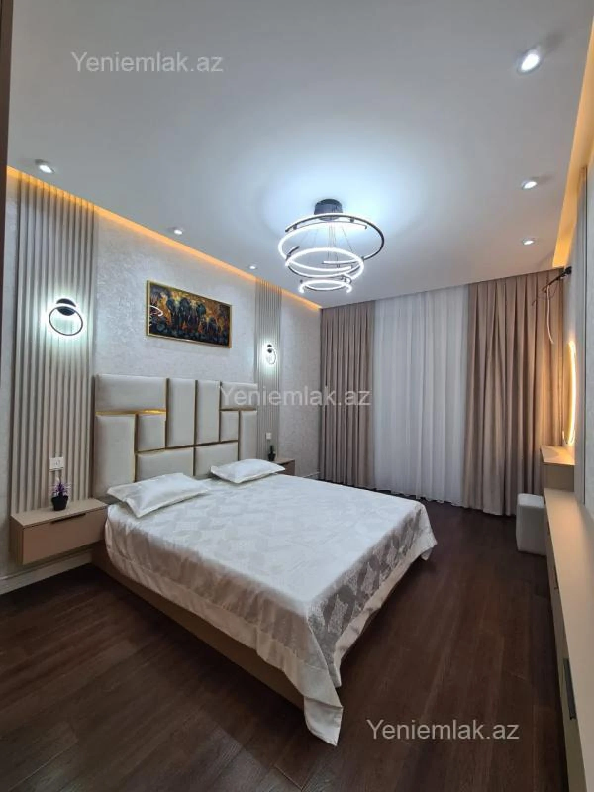 Satılır 3 otaqlı yeni tikili 130 m²