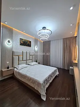 Satılır 3 otaqlı yeni tikili 130 m²