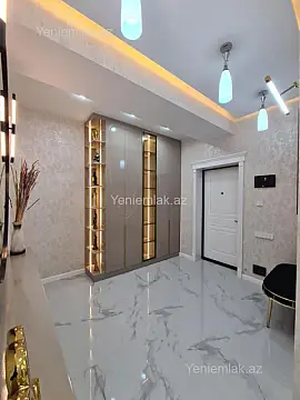 Satılır 3 otaqlı yeni tikili 130 m²