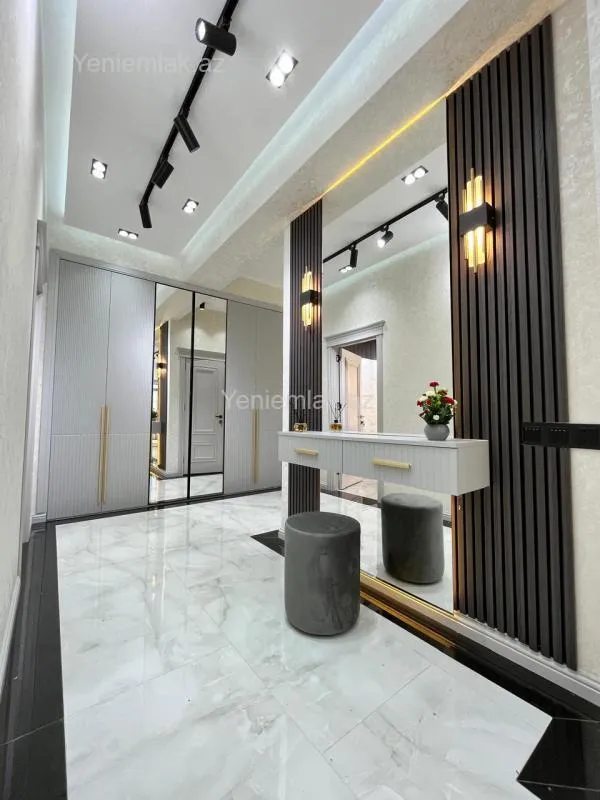 Satılır 3 otaqlı yeni tikili 172 m²