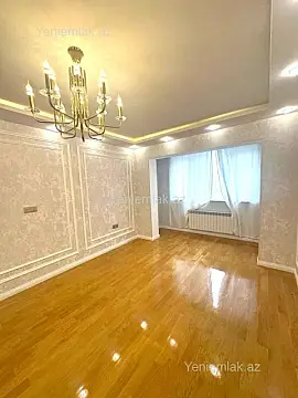 Satılır 3 otaqlı köhnə tikili 100 m²