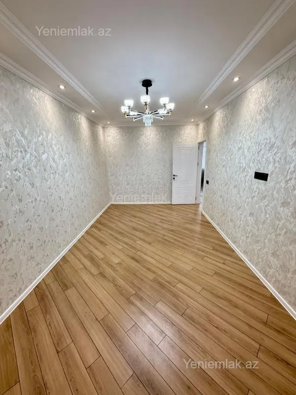 Satılır 3 otaqlı köhnə tikili 84 m²