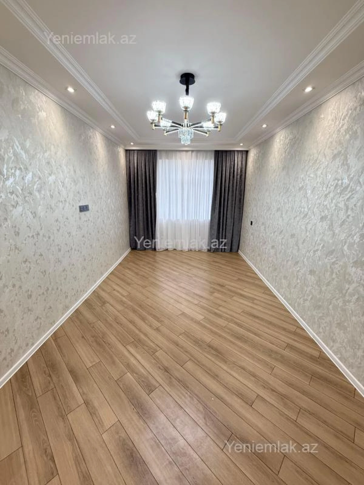 Satılır 3 otaqlı köhnə tikili 84 m²
