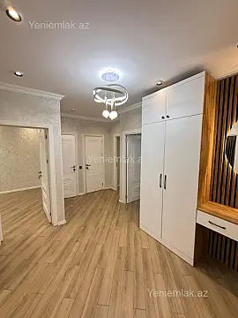 Satılır 3 otaqlı köhnə tikili 84 m² — Bakı, Nizami 3 otaq 84.00 m²