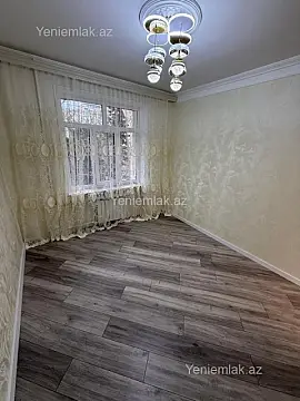 Satılır 4 otaqlı köhnə tikili 115 m²