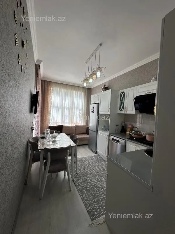 Satılır 2 otaqlı yeni tikili 88 m²