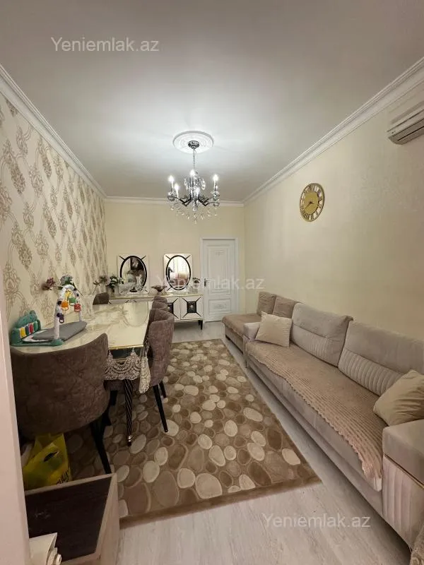 Satılır 2 otaqlı yeni tikili 88 m²