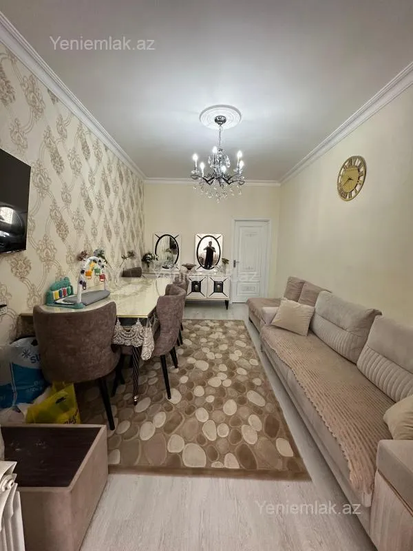 Satılır 2 otaqlı yeni tikili 88 m²