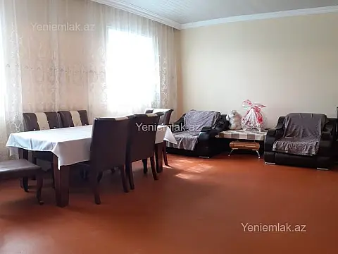 Satılır 11 otaqlı həyət evi 310 m²