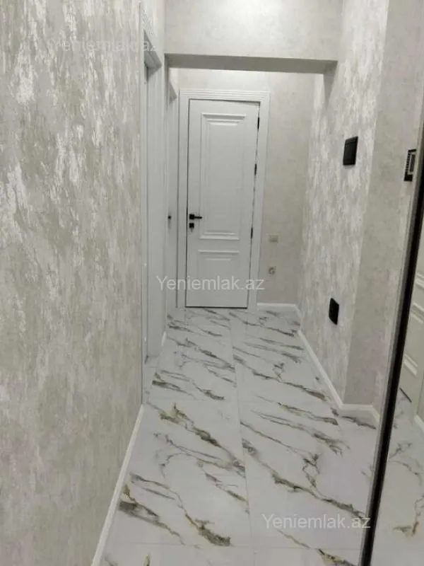 Satılır 2 otaqlı yeni tikili 67 m²