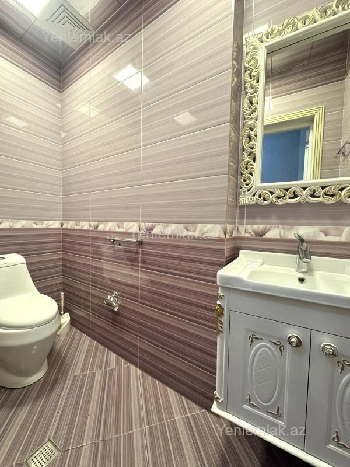 Satılır 3 otaqlı yeni tikili 107 m²