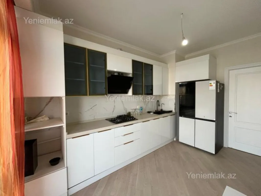 Satılır 3 otaqlı yeni tikili 96 m²