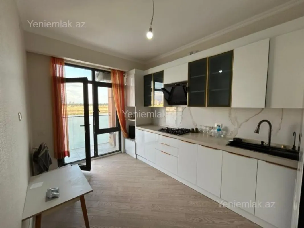 Satılır 3 otaqlı yeni tikili 96 m²