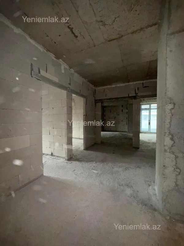 Satılır 3 otaqlı yeni tikili 148 m²