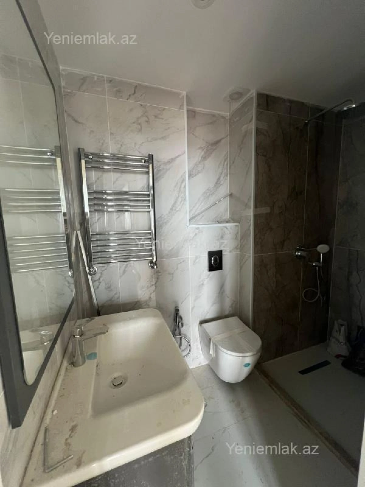 Satılır 3 otaqlı yeni tikili 86 m²