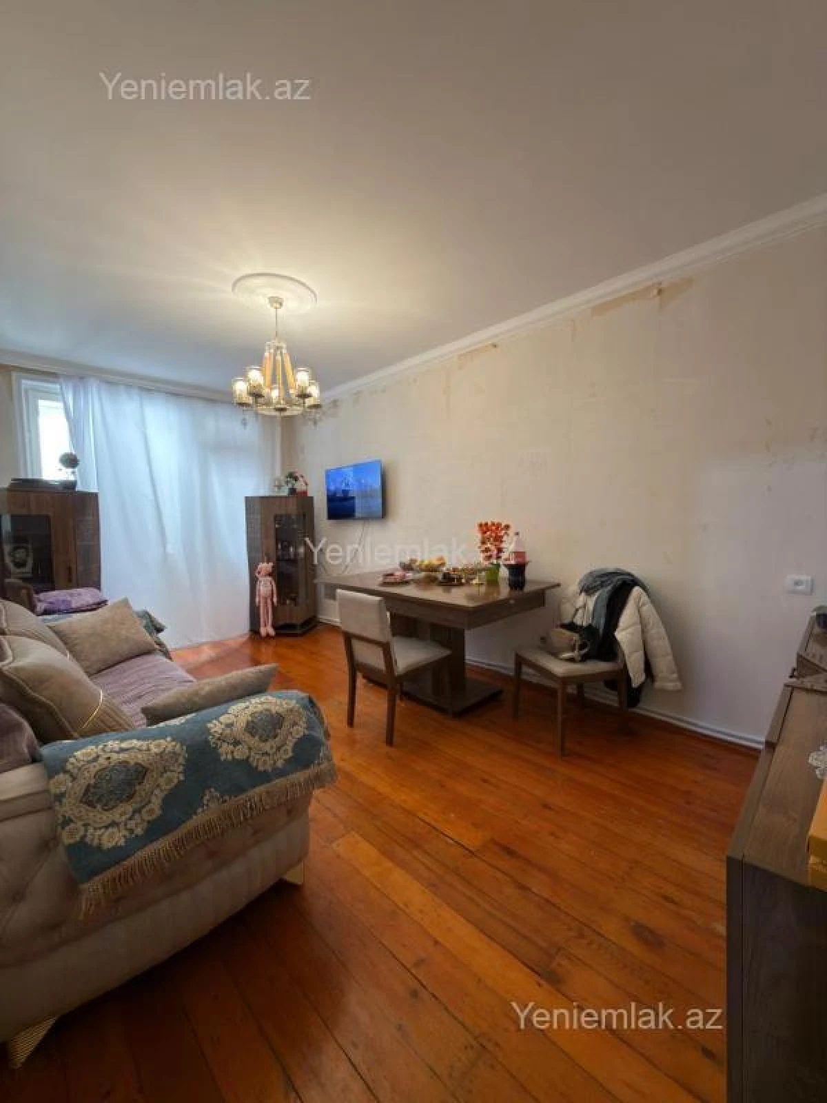 Satılır 3 otaqlı köhnə tikili 91 m²