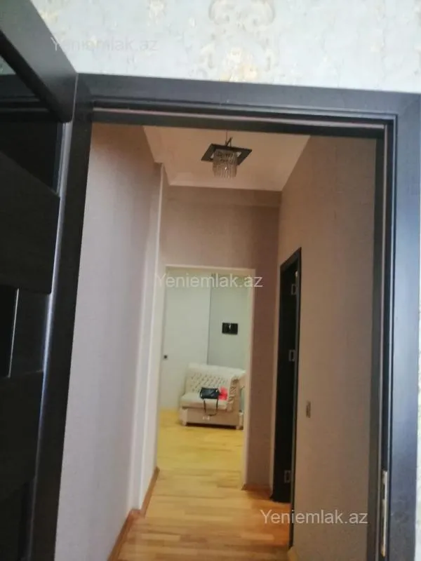 Satılır 3 otaqlı yeni tikili 90 m²