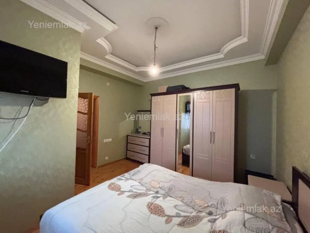 Satılır 2 otaqlı yeni tikili 65 m²
