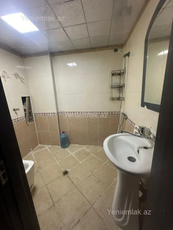 Satılır 3 otaqlı yeni tikili 112 m²