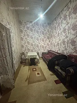 Satılır 2 otaqlı köhnə tikili 45 m²