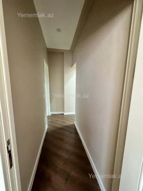 Satılır 3 otaqlı yeni tikili 115 m²