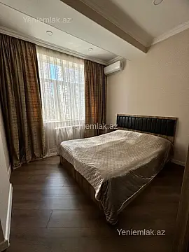 Satılır 3 otaqlı yeni tikili 115 m²