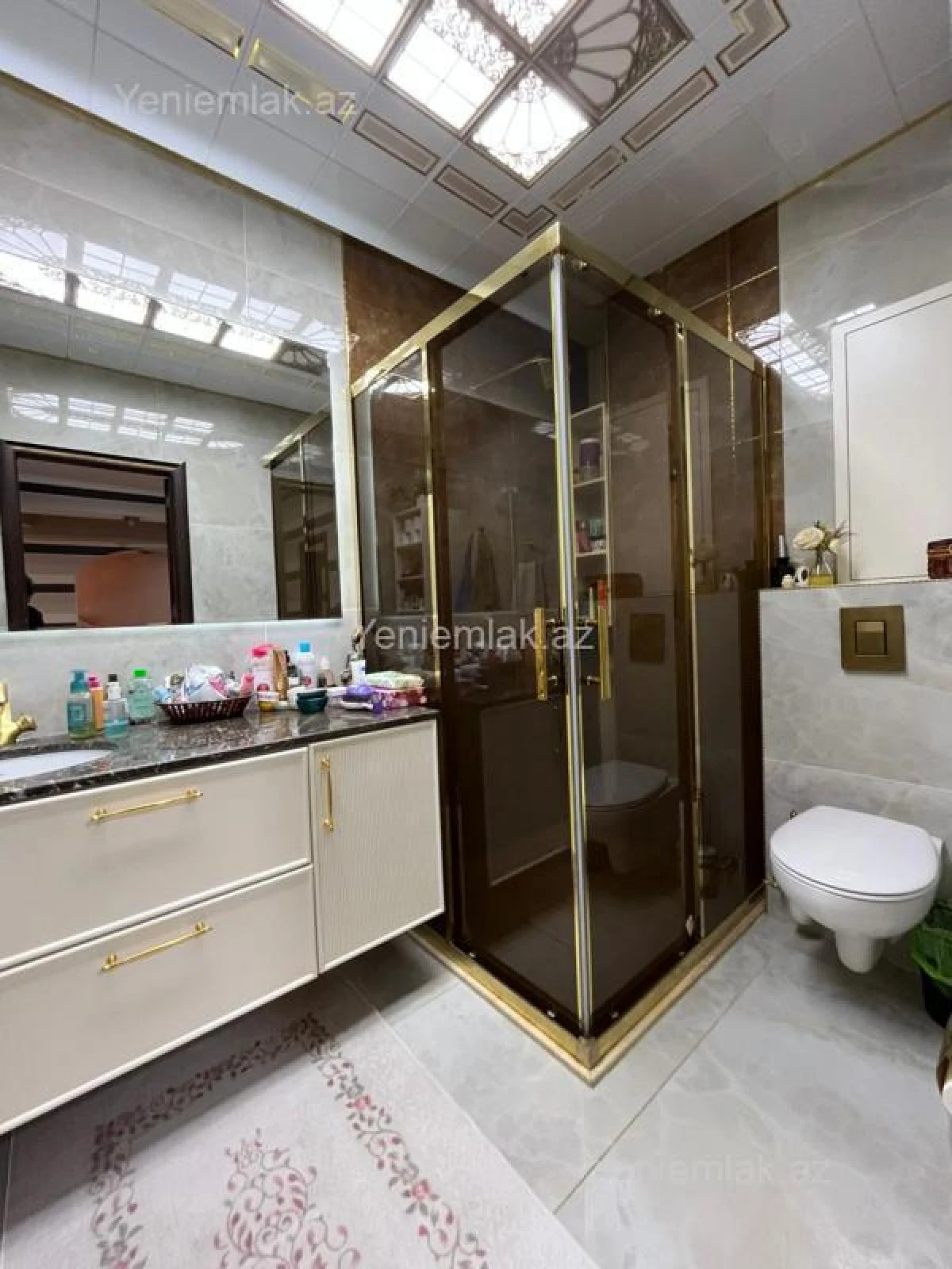 Satılır 3 otaqlı yeni tikili 130 m²