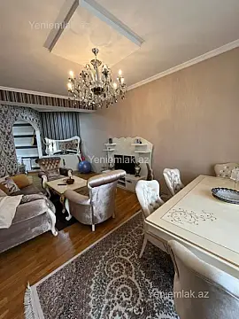 Satılır 3 otaqlı yeni tikili 130 m²