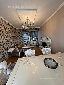 Satılır 3 otaqlı yeni tikili 130 m²