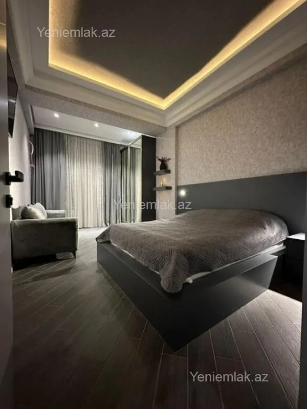 Satılır 2 otaqlı yeni tikili 78 m²