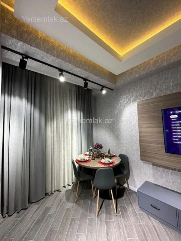 Satılır 2 otaqlı yeni tikili 78 m²