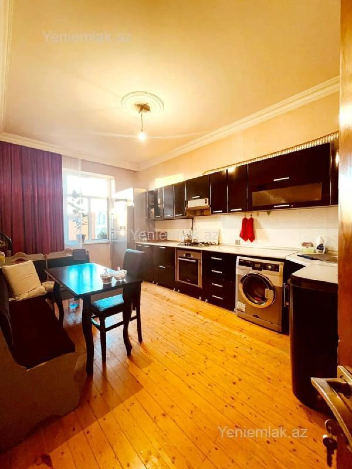 Satılır 3 otaqlı yeni tikili 108 m²