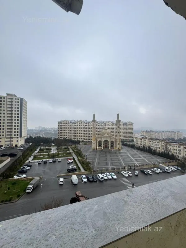 Satılır 2 otaqlı yeni tikili 60 m²