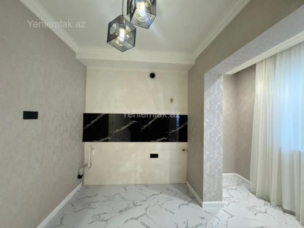 Satılır 2 otaqlı yeni tikili 60 m²