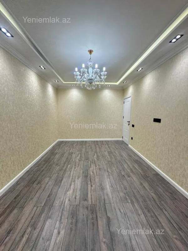 Satılır 2 otaqlı yeni tikili 60 m²