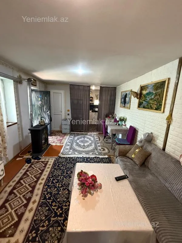 Satılır 2 otaqlı həyət evi 55 m²