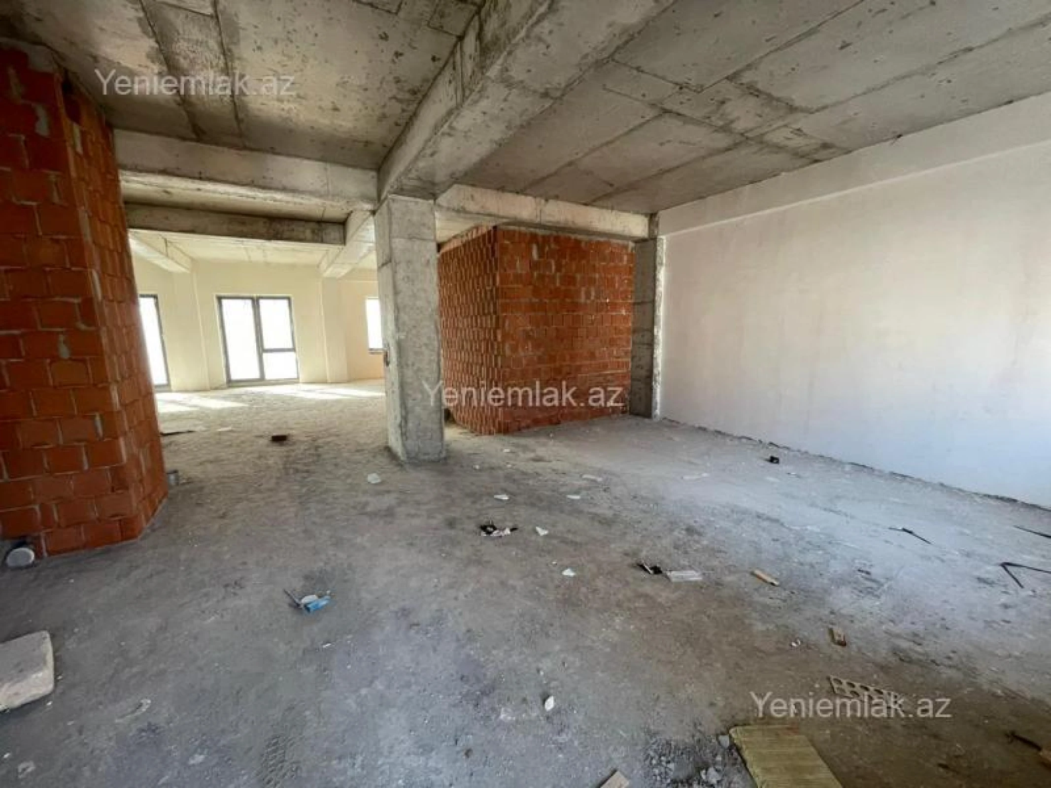 Satılır 4 otaqlı yeni tikili 136 m²
