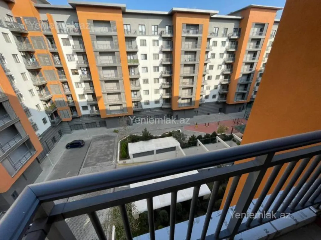 Satılır 4 otaqlı yeni tikili 136 m²