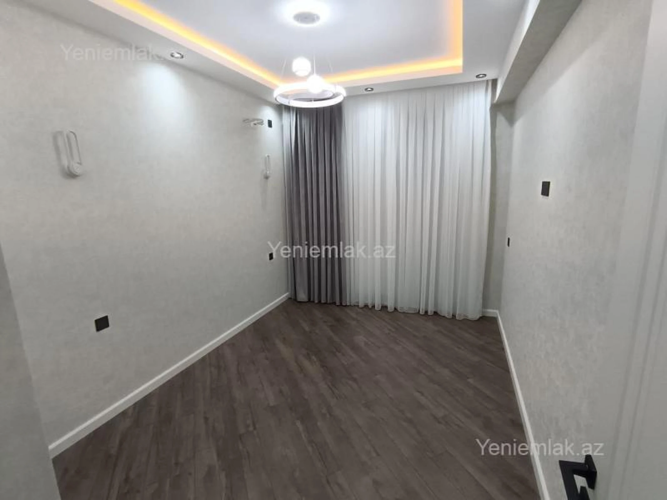 Satılır 3 otaqlı yeni tikili 85 m²