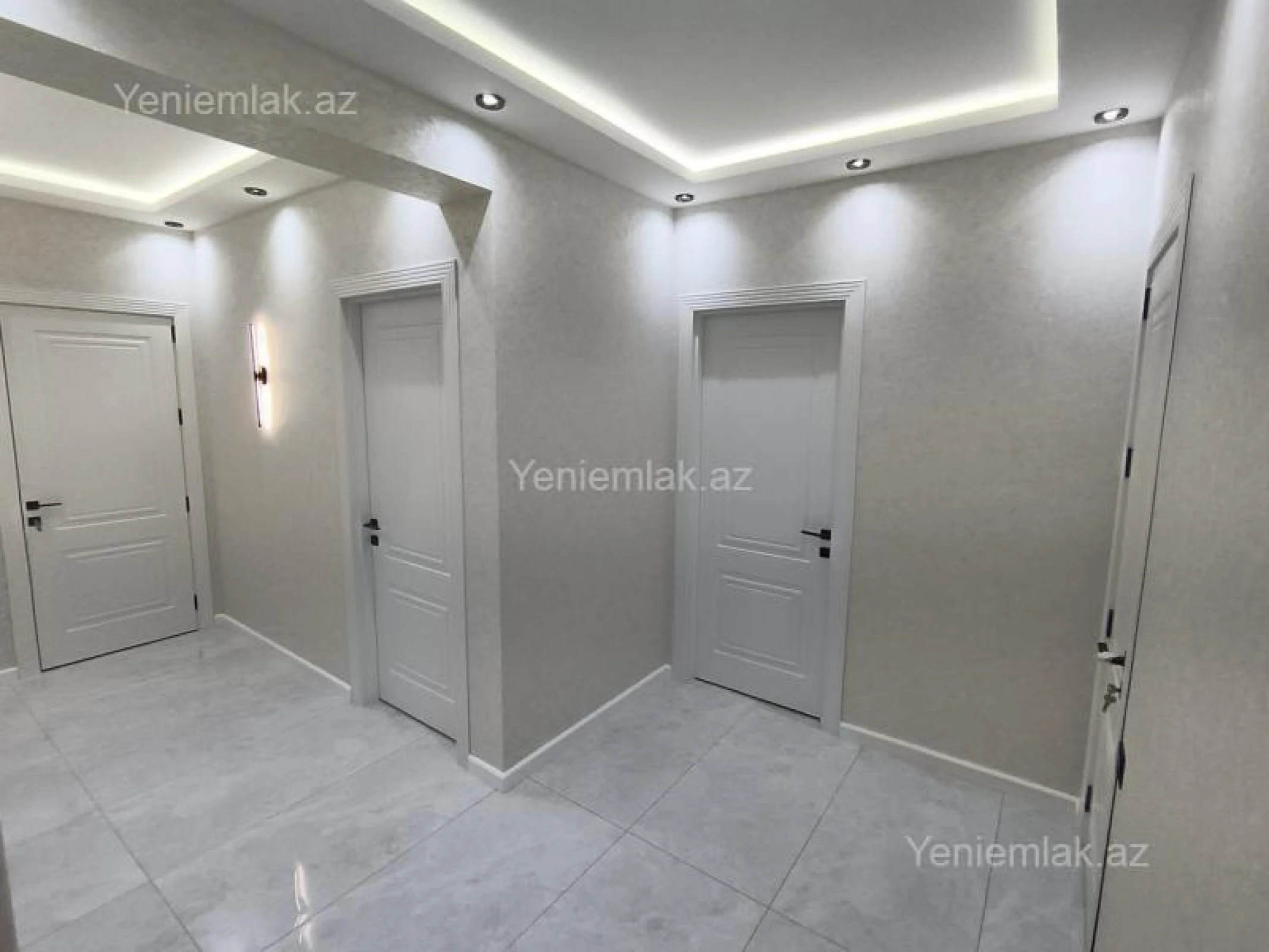 Satılır 3 otaqlı yeni tikili 85 m²