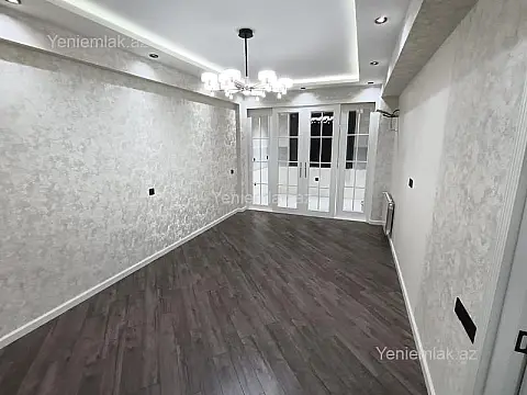 Satılır 3 otaqlı yeni tikili 85 m²
