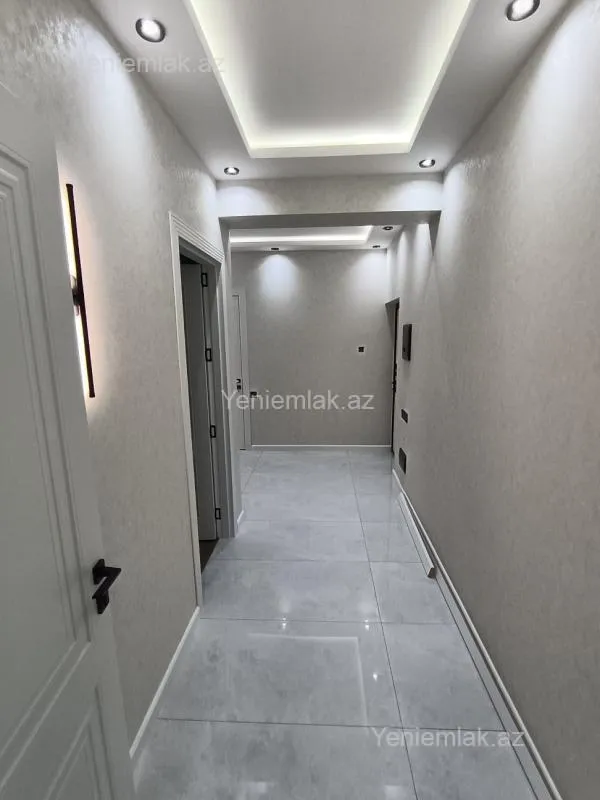 Satılır 3 otaqlı yeni tikili 85 m²