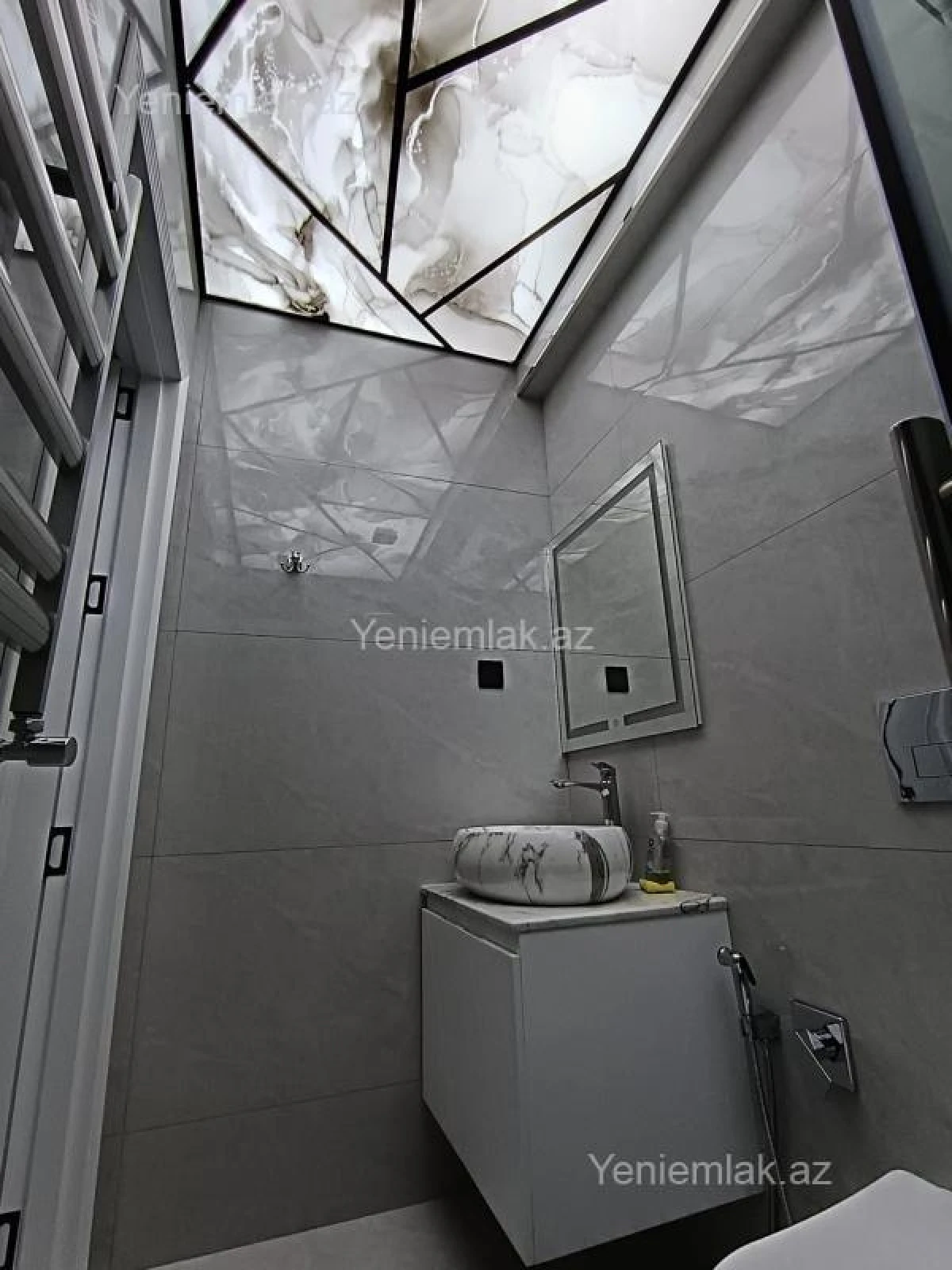 Satılır 3 otaqlı yeni tikili 85 m²