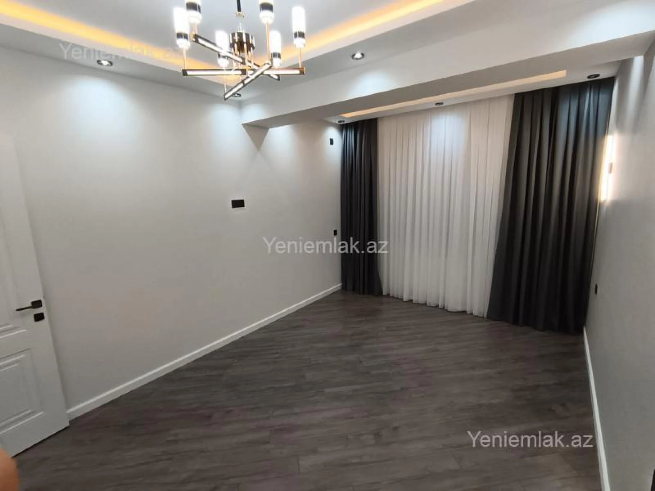 Satılır 3 otaqlı yeni tikili 85 m²