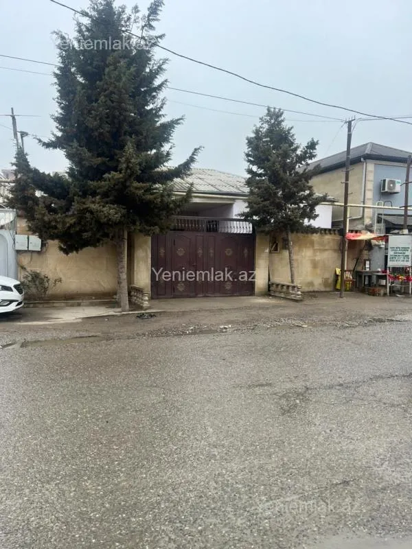 Satılır 3 otaqlı həyət evi 100 m²