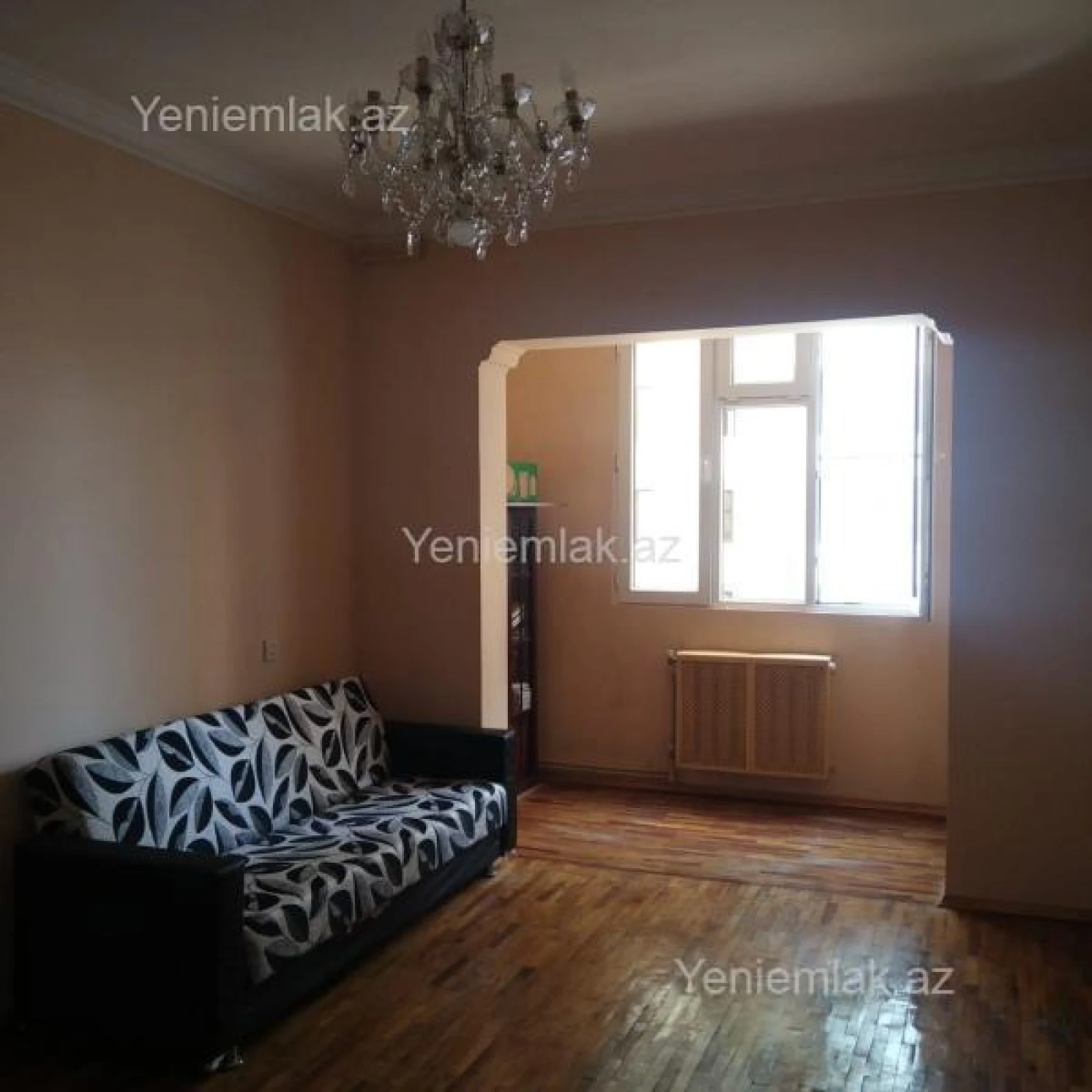 Satılır 3 otaqlı köhnə tikili 80 m²